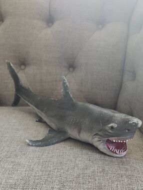 Vintage Extra Large Great White Plastic Shark Toy Gray Realistic Ocean Creature
